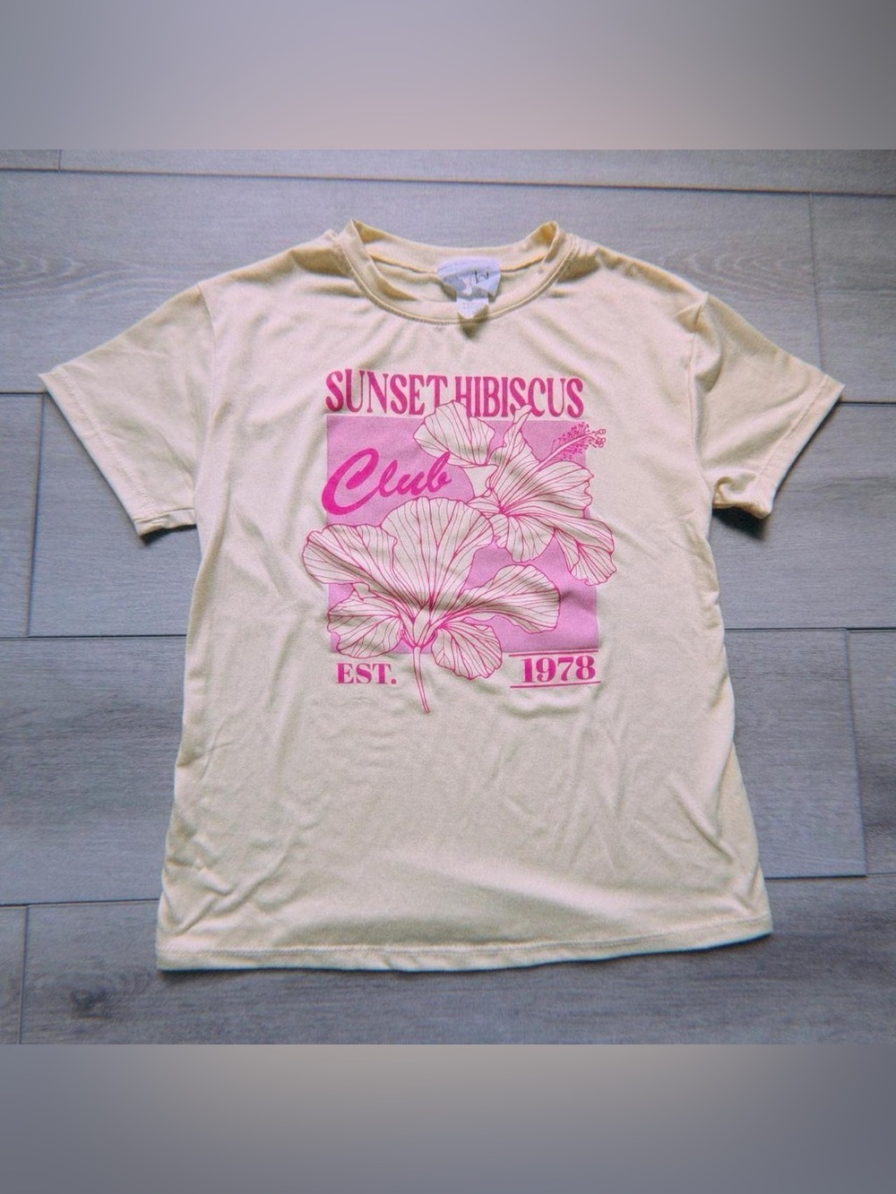 Sunset hibiscus club short sleeve